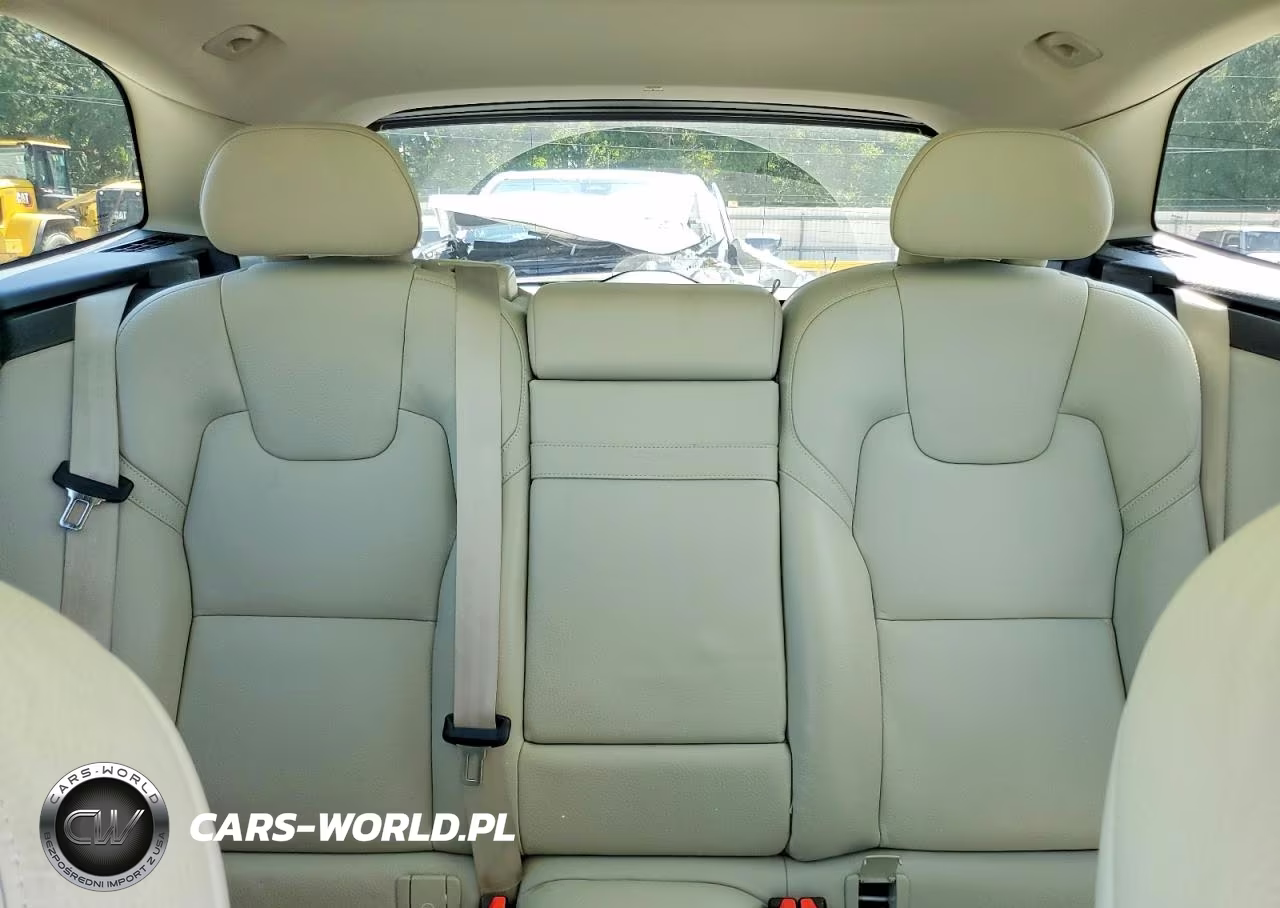 2018 Volvo Xc60 T5 VIN:LYV102RK9JB109937 - 10