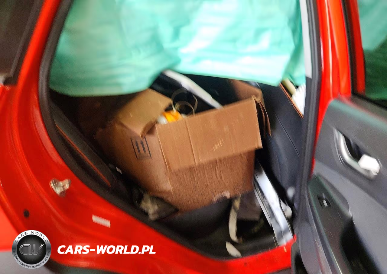 2020 Hyundai Kona Ultimate VIN:KM8K5CA5XLU521547 - 10
