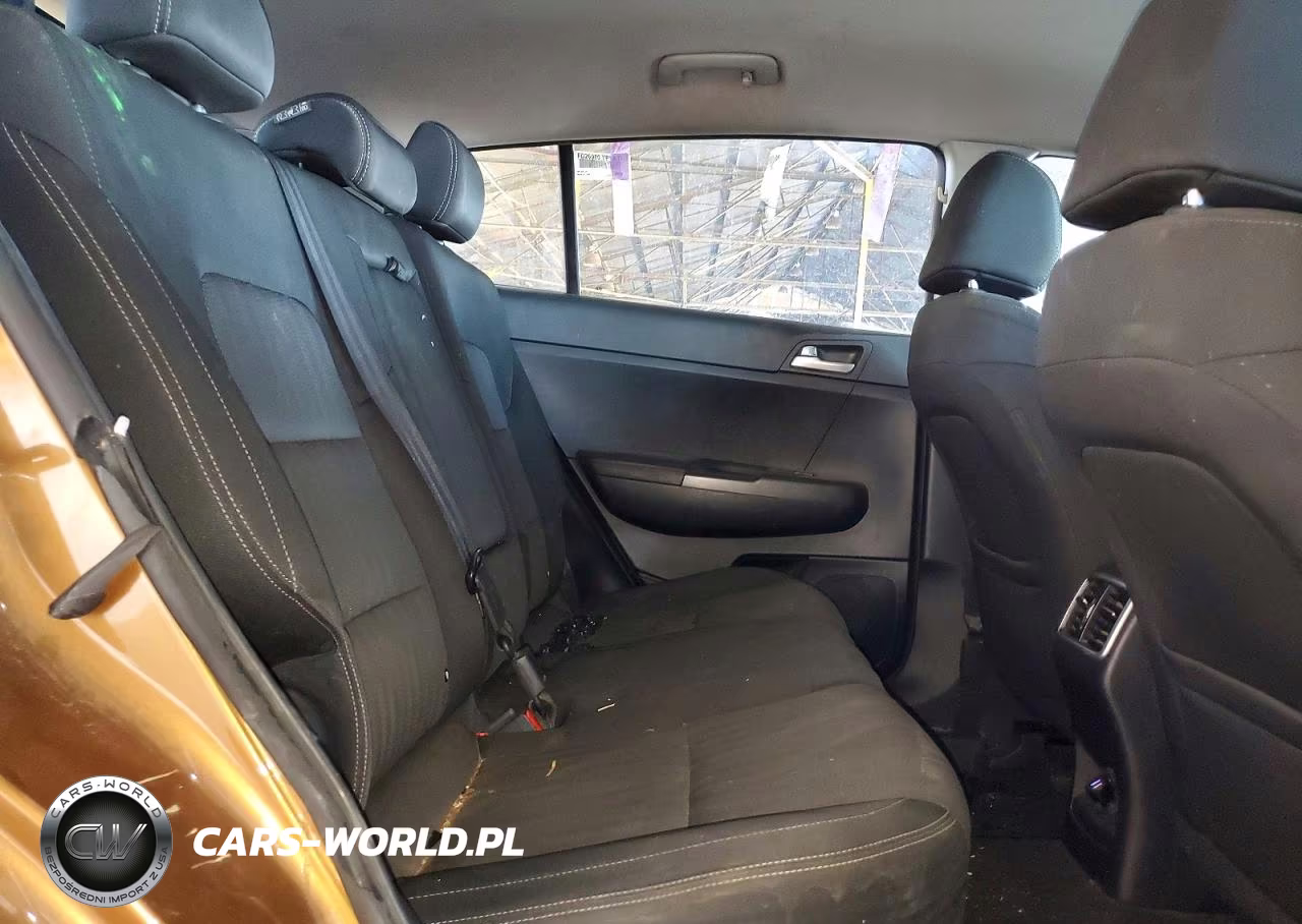2020 Kia Sportage Lx VIN:KNDPM3AC0L7737661 - 10