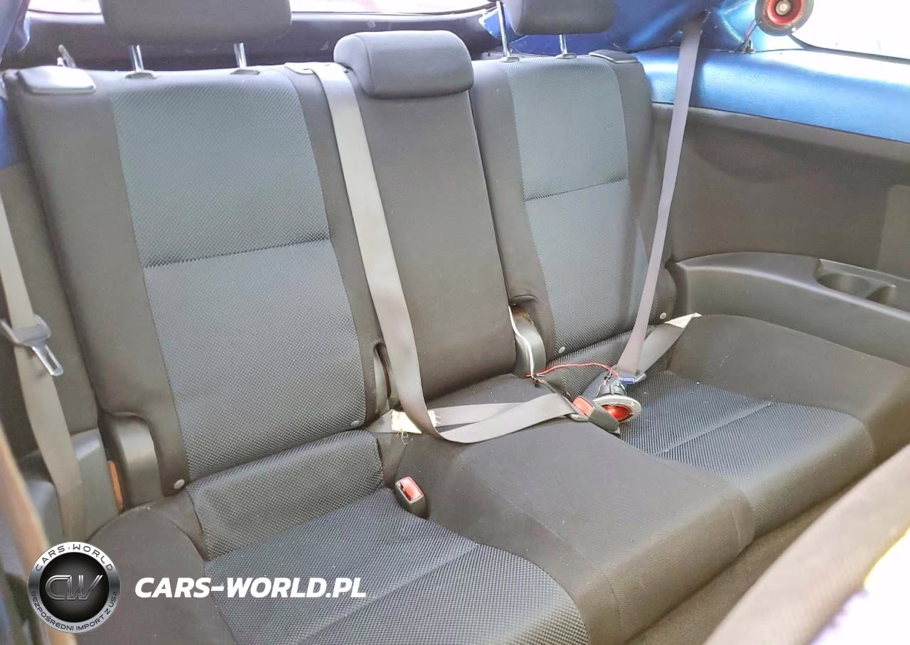 2007 Scion Tc Base VIN:JTKDE177770204552 - 10