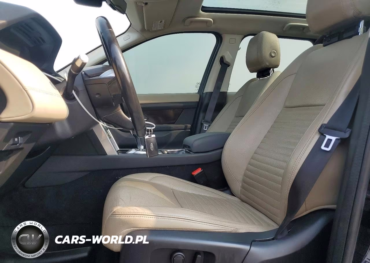 2020 Land Rover Discovery Sport S VIN:SALCJ2FX1LH841043 - 7