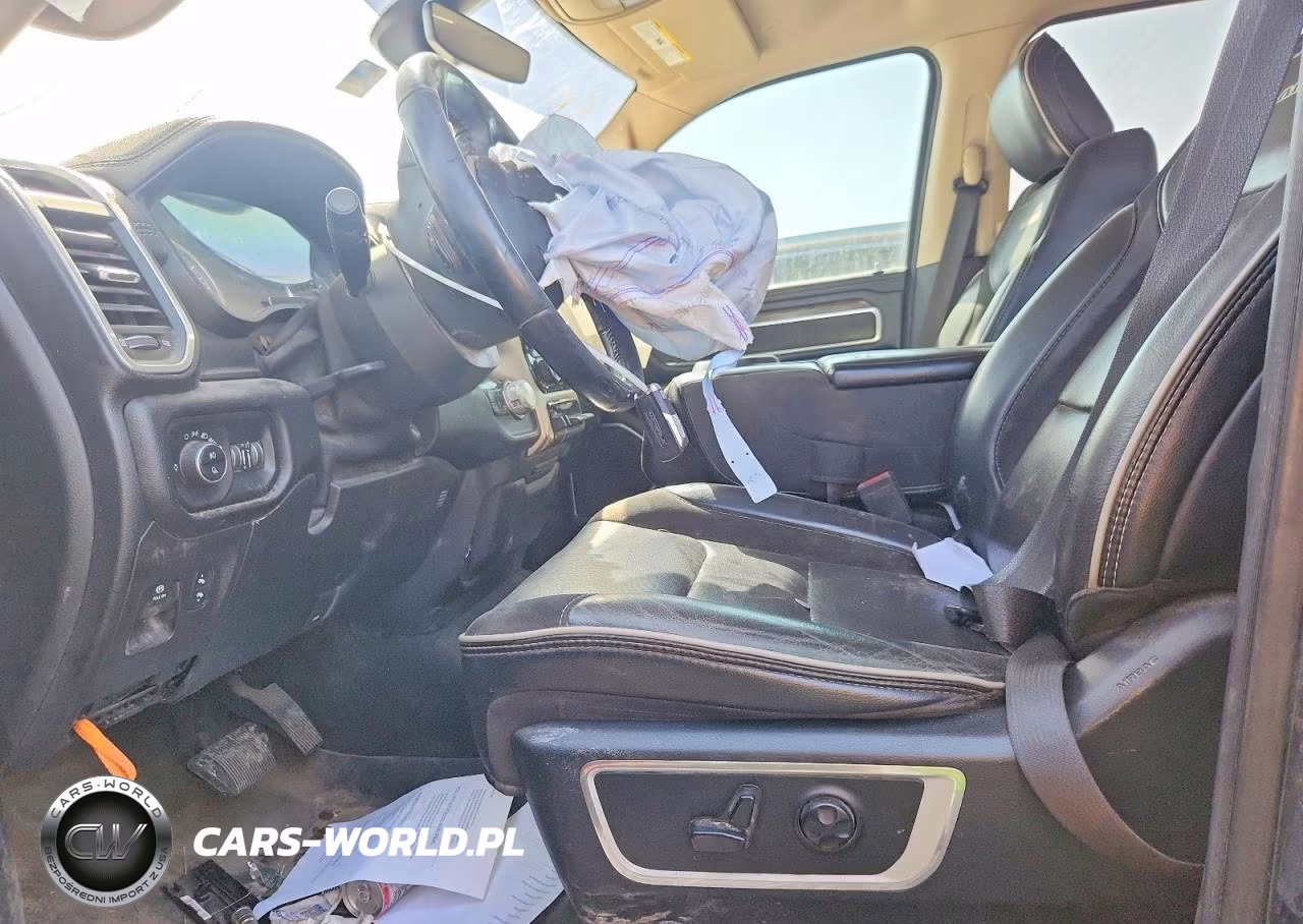 2020 Ram 1500 Laramie VIN:1C6SRFJT9LN263242 - 7