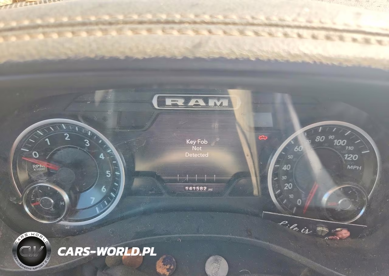 2020 Ram 1500 Laramie VIN:1C6SRFJT9LN263242 - 9
