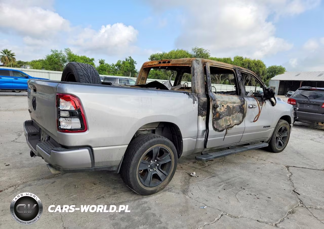 2021 Ram 1500 Big Horn-Lone Star VIN:1C6RREFTXMN690481 - 3
