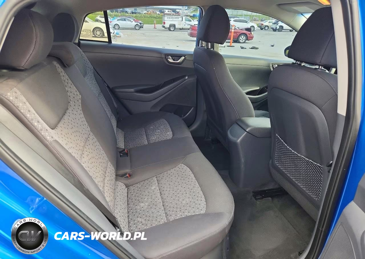 2017 Hyundai Ioniq Blue VIN:KMHC65LC8HU022150 - 11