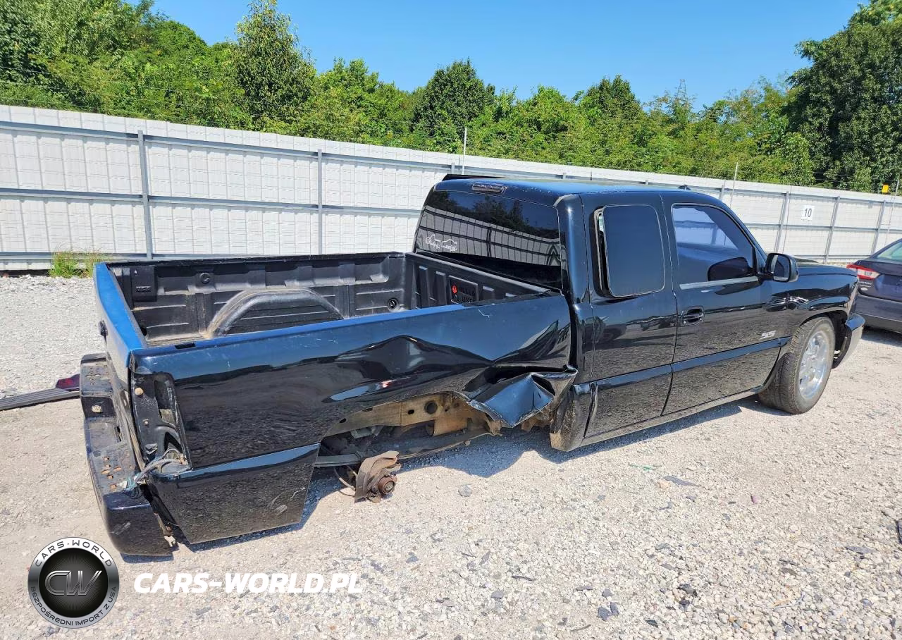 2003 Chevrolet Silverado K1500 VIN:2GCEK19N731387949 - 3