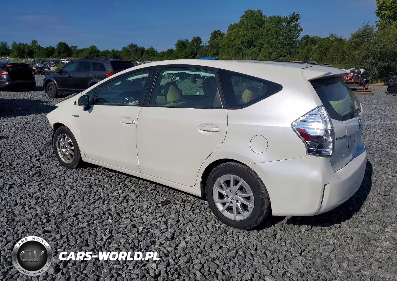 2014 Toyota Prius V Three VIN:JTDZN3EU0EJ010034 - 2