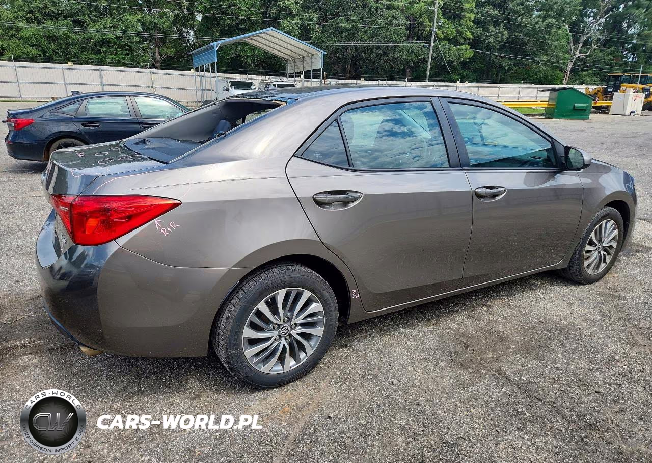 2019 Toyota Corolla Xle VIN:2T1BURHE1KC129245 - 3