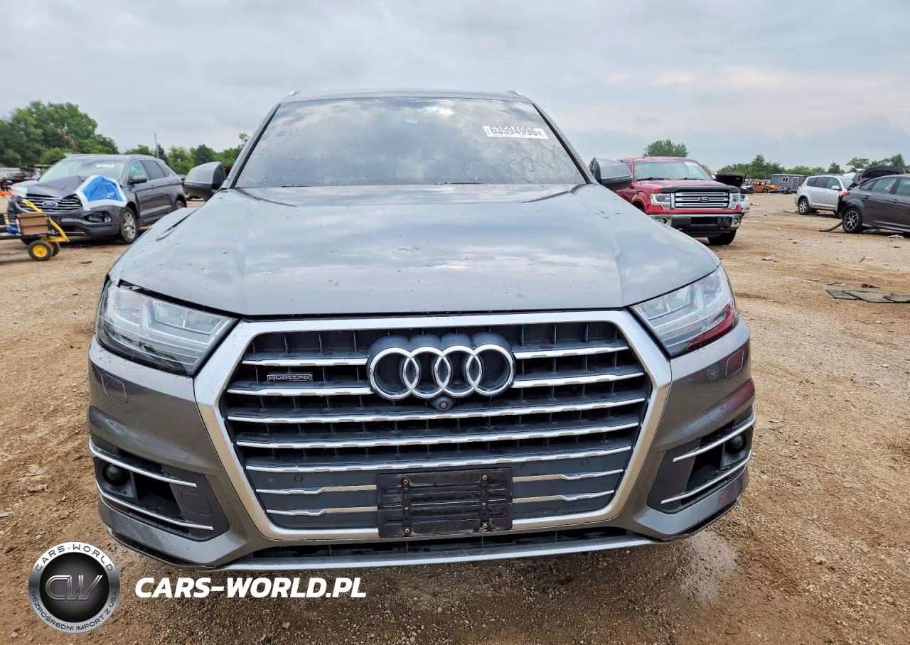 2017 Audi Q7 Premium Plus VIN:WA1LAAF70HD053493 - 5