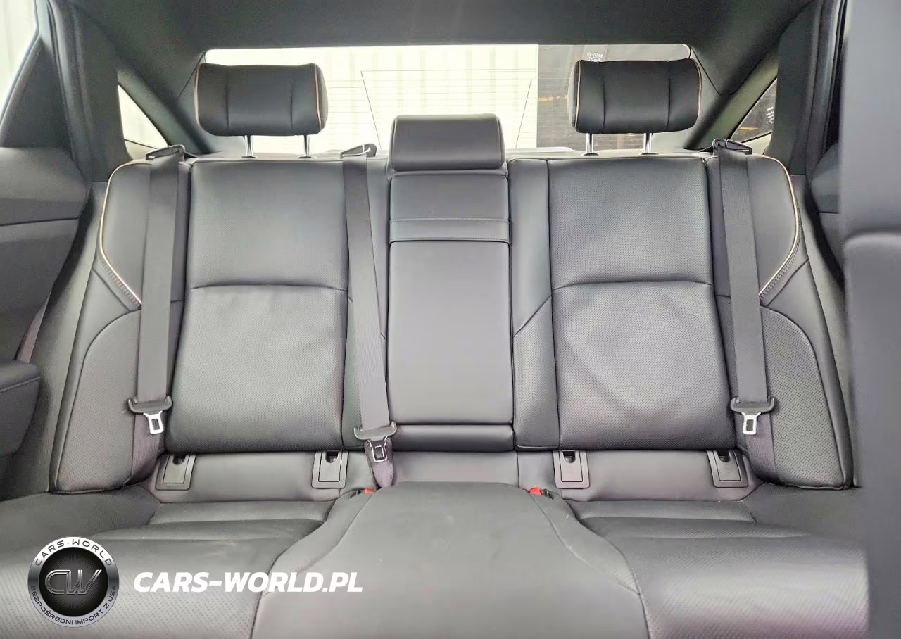 2023 Toyota Crown Limited VIN:JTDAAAAF3P3007897 - 10