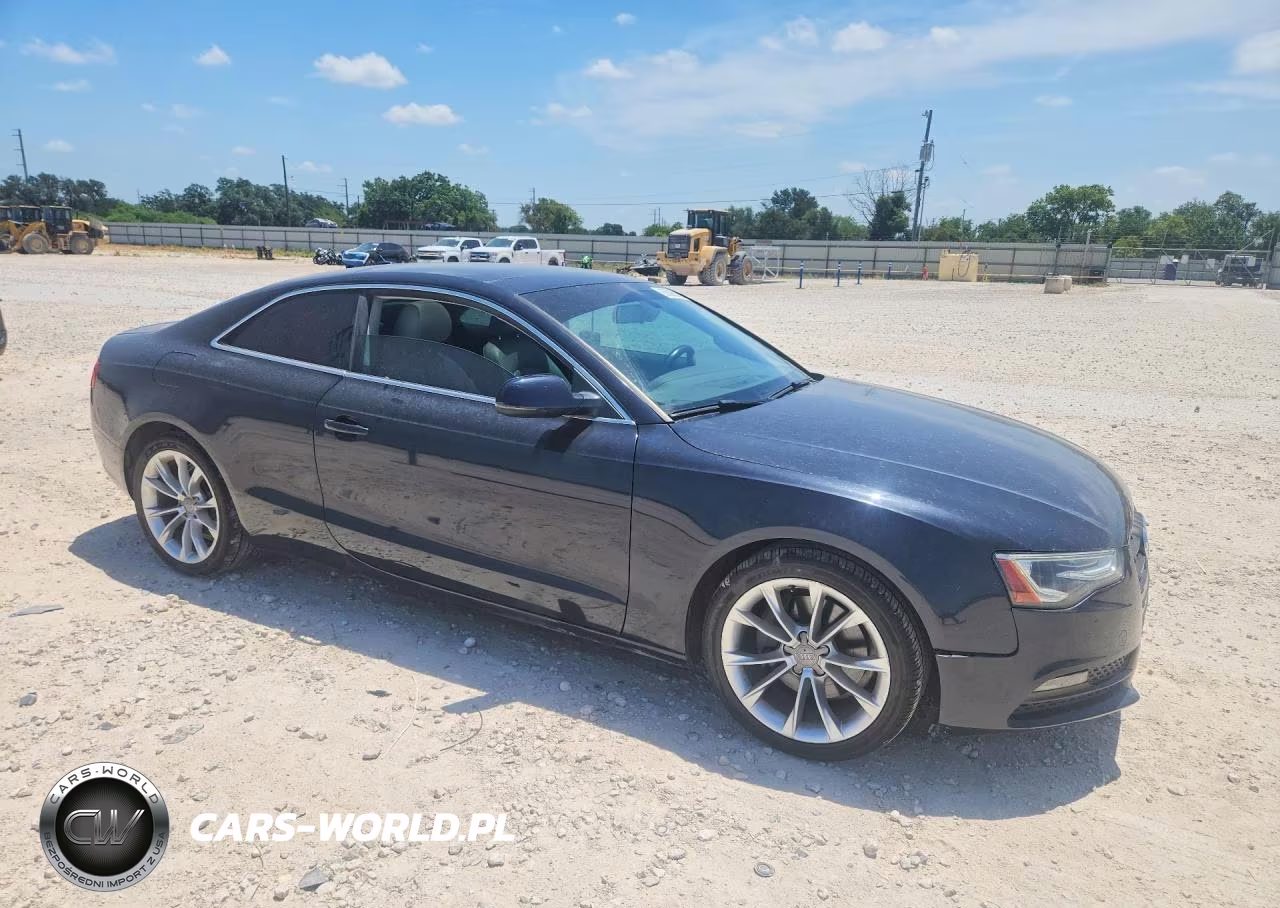 2014 Audi A5 Premium VIN:WAUCFAFR9EA040177 - 4