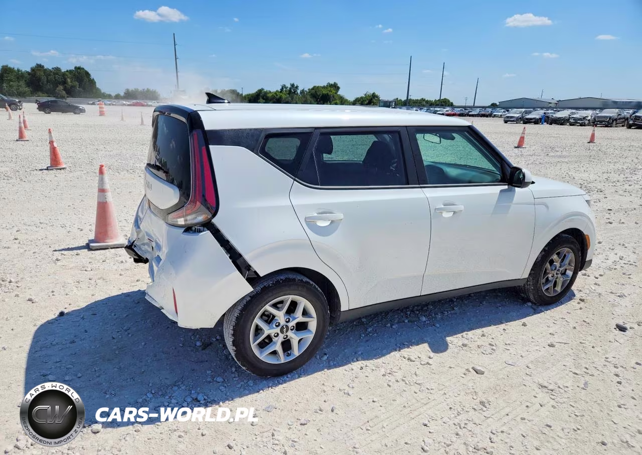 2025 Kia Soul Lx VIN:KNDJ23AU0S7964352 - 3