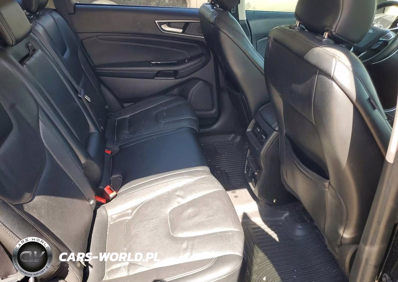 2019 Ford Edge Titanium VIN:2FMPK3K94KBB63138 - 10