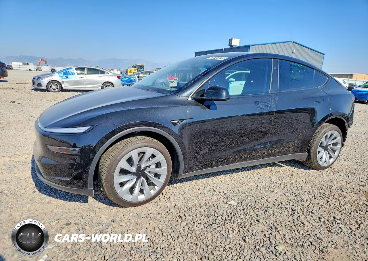 2026 Tesla Model Y – zdjęcie 1 z 13
