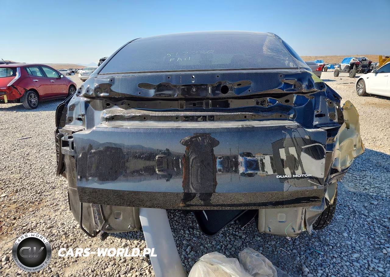 2026 Tesla Model Y VIN:7SAYGDEE1TF517780 - 6