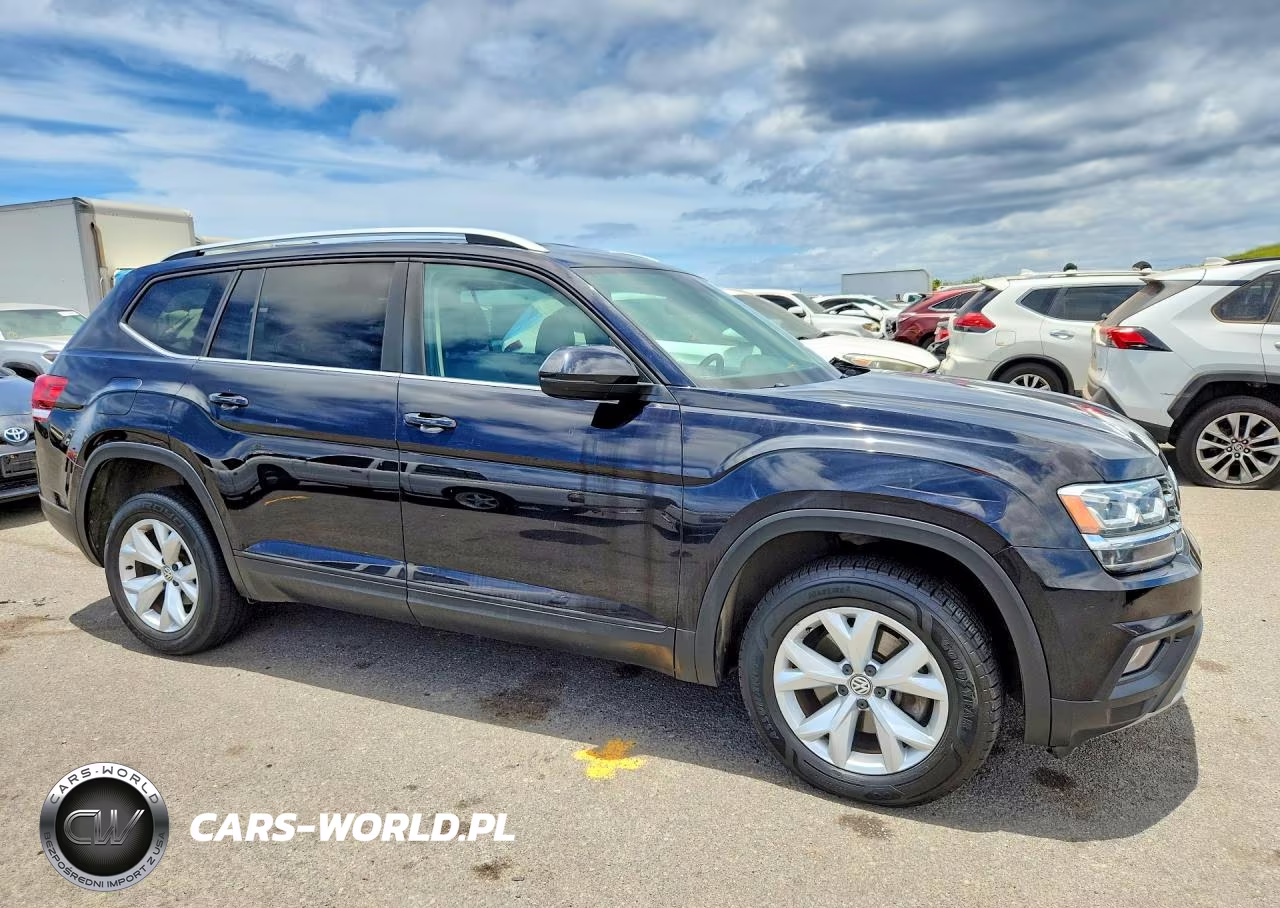 2018 Volkswagen Atlas Se VIN:1V2CR2CA1JC570879 - 4