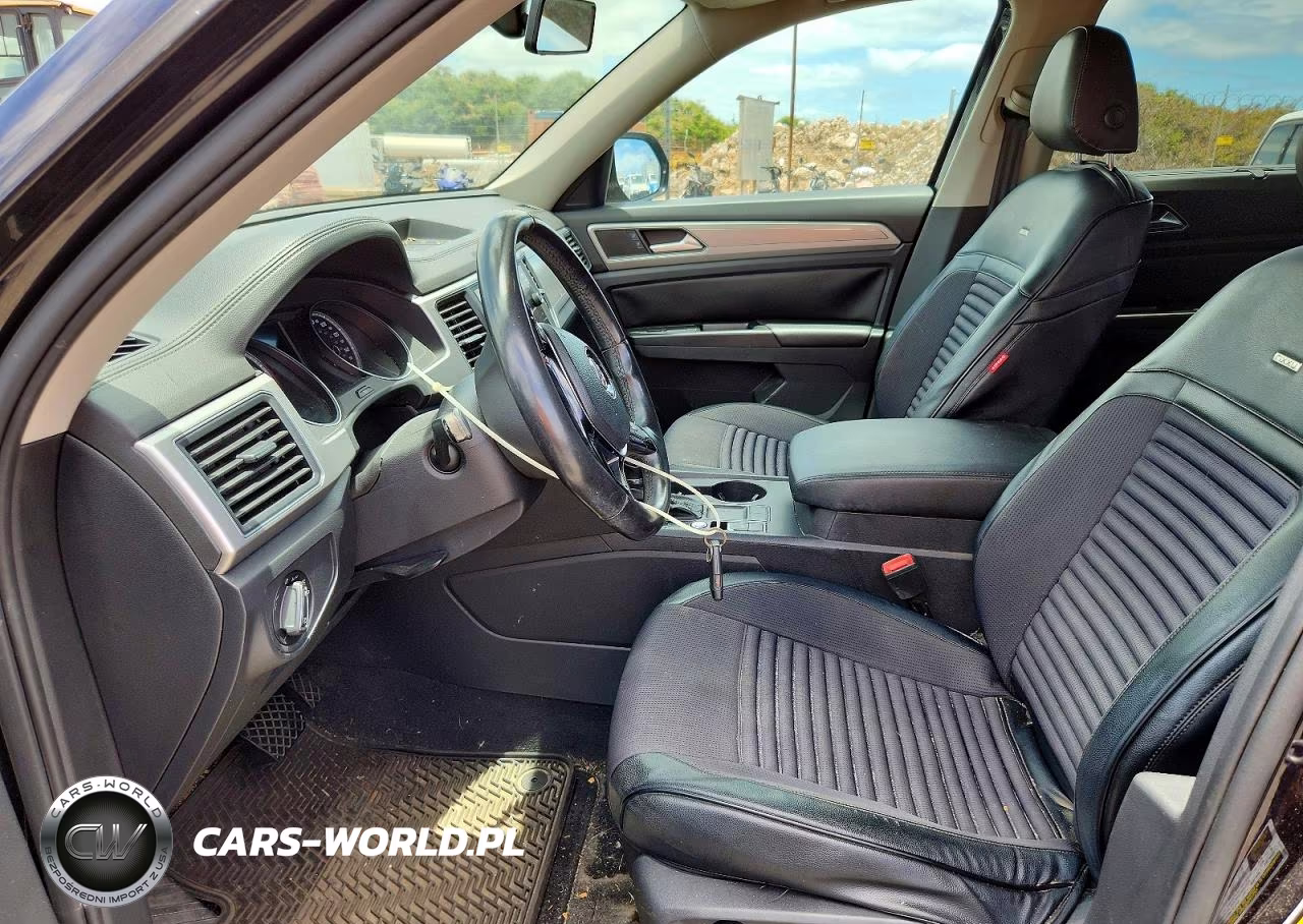 2018 Volkswagen Atlas Se VIN:1V2CR2CA1JC570879 - 7