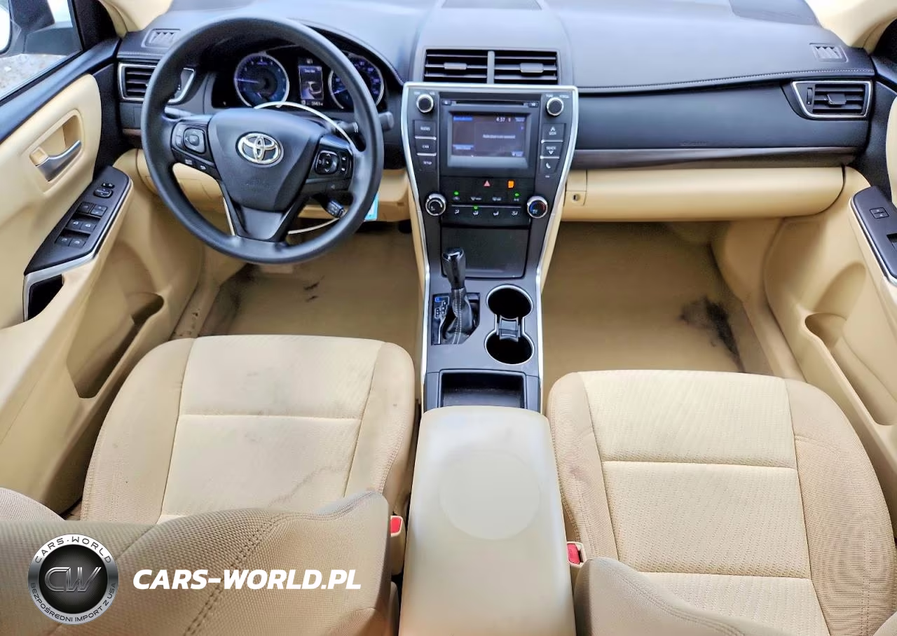 2016 Toyota Camry Le VIN:4T4BF1FKXGR569092 - 8
