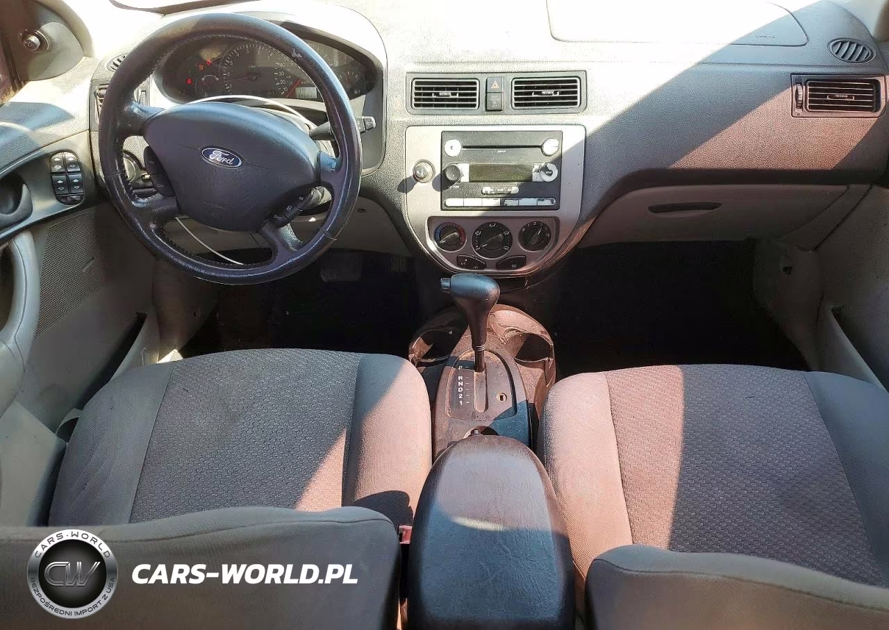 2005 Ford Focus Zx5 VIN:3FAFP37N55R102044 - 8