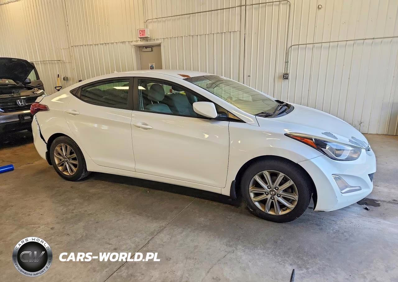 2015 Hyundai Elantra Se VIN:5NPDH4AE1FH585579 - 4