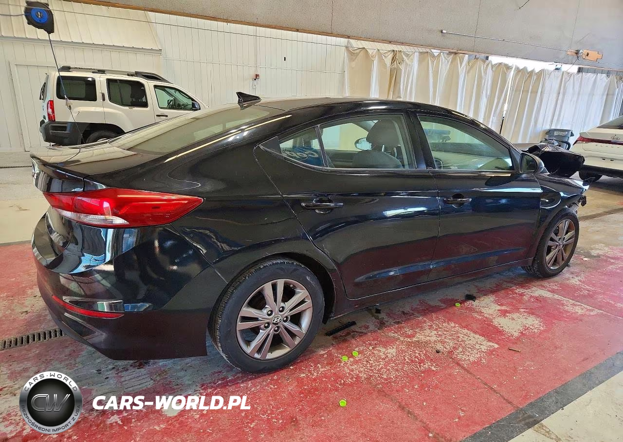 2017 Hyundai Elantra Se VIN:5NPD84LF6HH158181 - 3