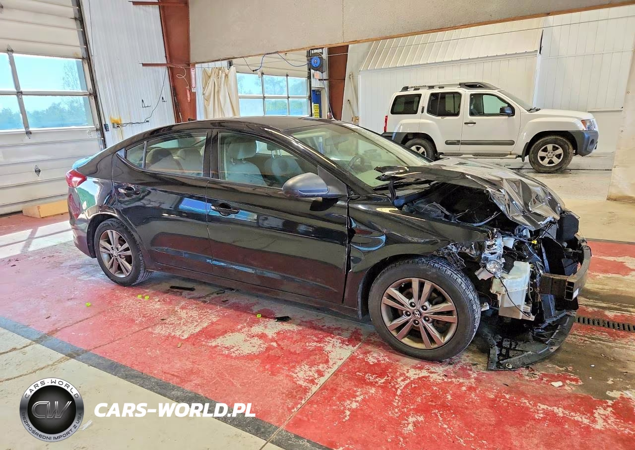 2017 Hyundai Elantra Se VIN:5NPD84LF6HH158181 - 4