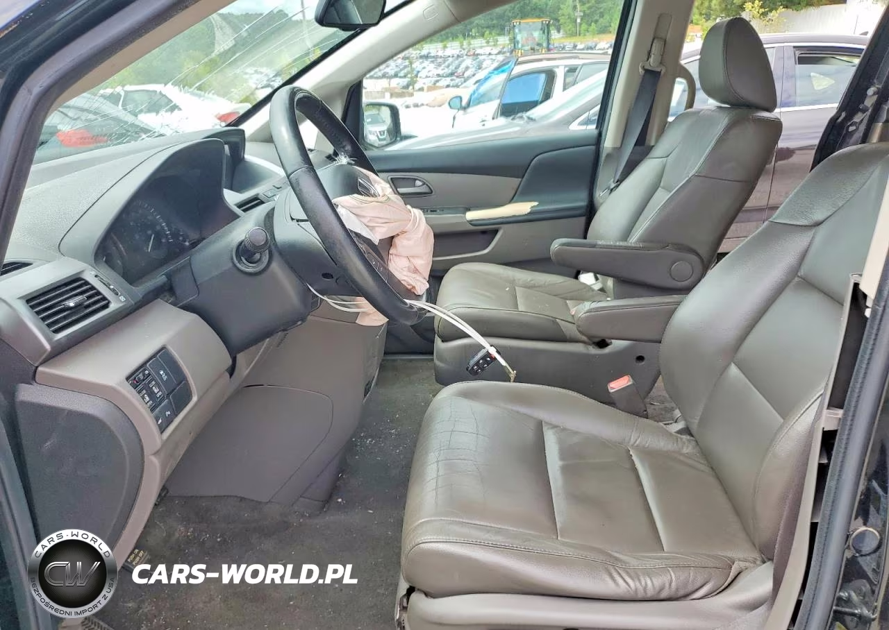 2013 Honda Odyssey Touring VIN:5FNRL5H99DB059487 - 7