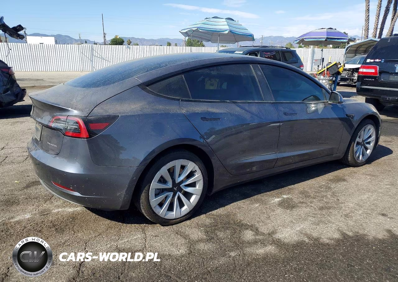 2022 Tesla Model 3 VIN:5YJ3E1EB7NF166796 - 3