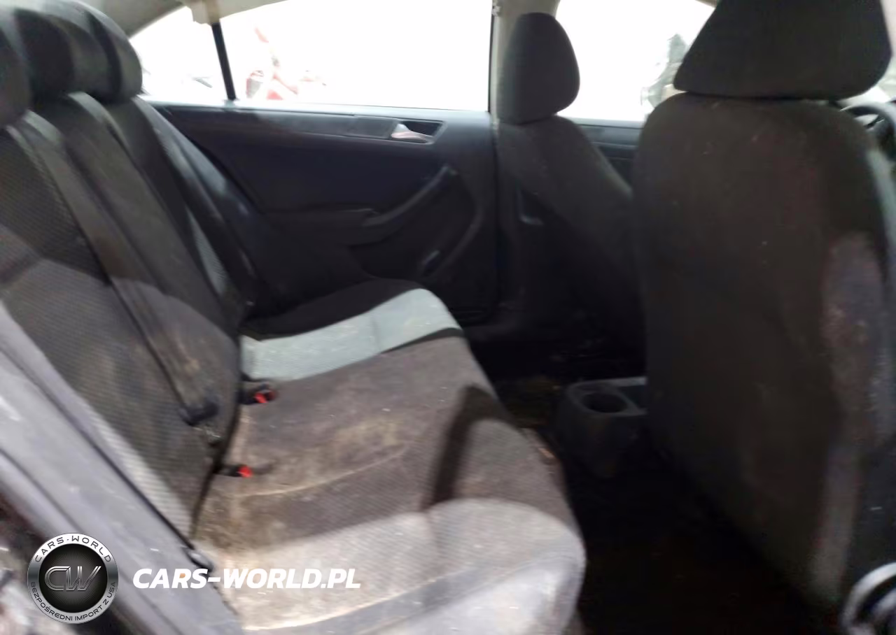 2012 Volkswagen Jetta Base VIN:3VW2K7AJ1CM356460 - 10