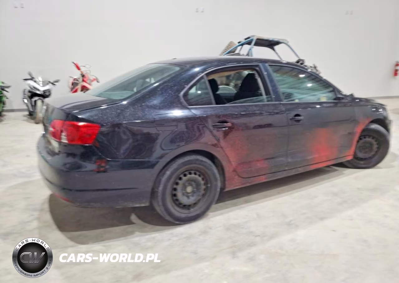 2012 Volkswagen Jetta Base VIN:3VW2K7AJ1CM356460 - 3