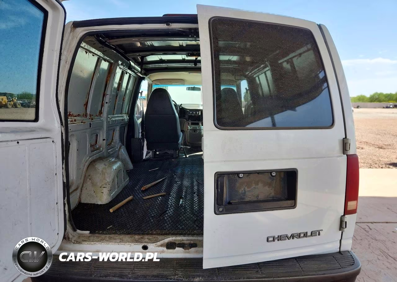 2001 Chevrolet Astro VIN:1GCDM19W91B110330 - 10