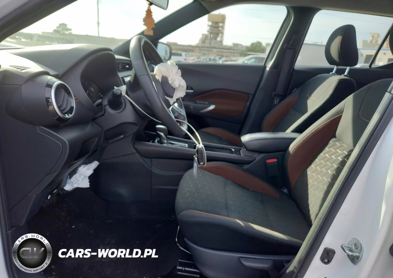 2024 Nissan Kicks Sr VIN:3N1CP5DV1RL527558 - 7