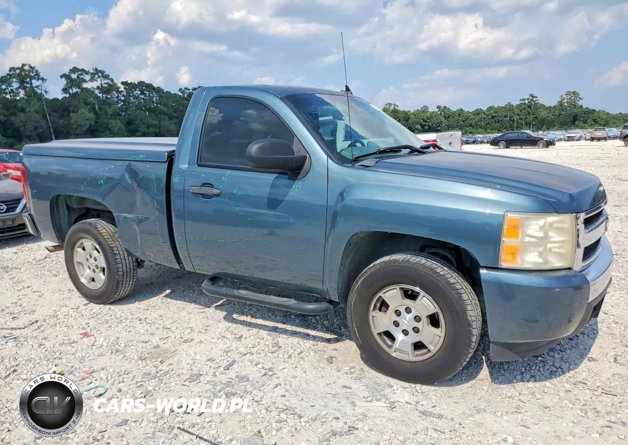 2008 Chevrolet Silverado C1500 VIN:1GCEC14X68Z134819 - 4