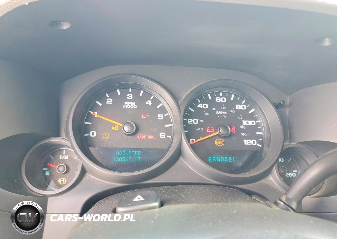 2008 Chevrolet Silverado C1500 VIN:1GCEC14X68Z134819 - 9
