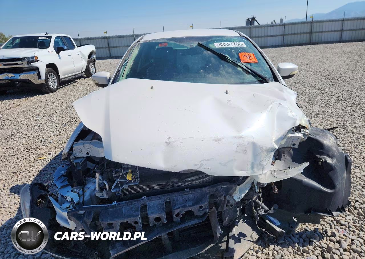 2013 Ford Focus Titanium VIN:1FADP3J25DL263593 - 5