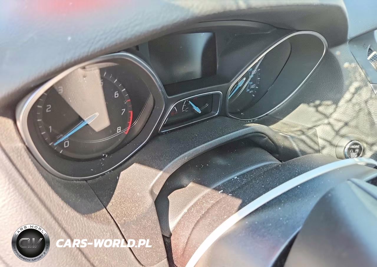 2013 Ford Focus Titanium VIN:1FADP3J25DL263593 - 9