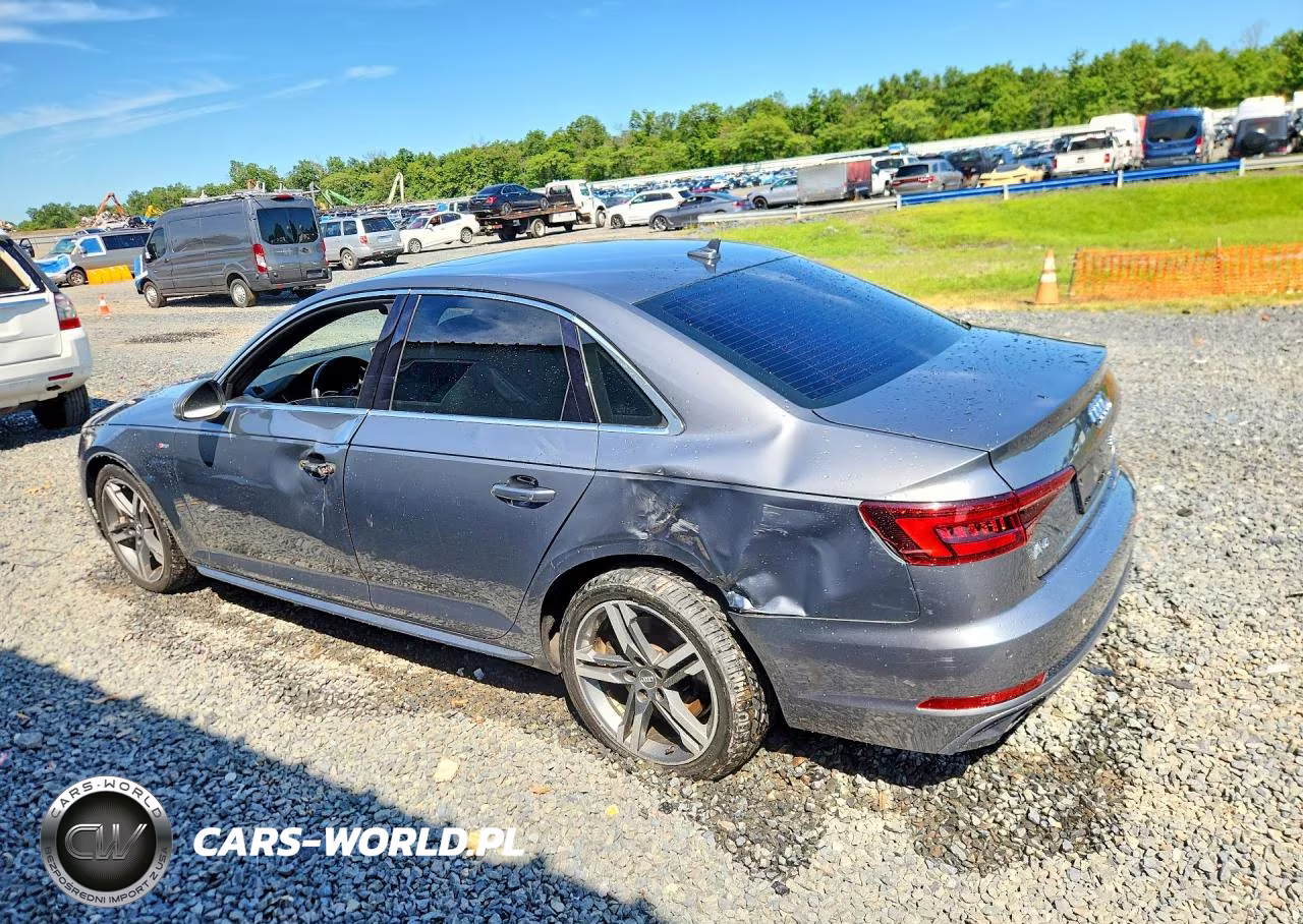 2018 Audi A4 Premium Plus VIN:WAUENAF41JA066296 - 2