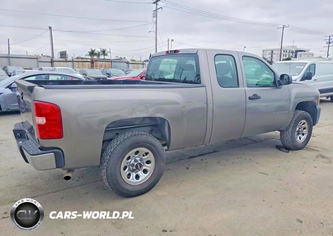 2008 Chevrolet Silverado C1500 VIN:1GCEC19X08Z112288 - 3