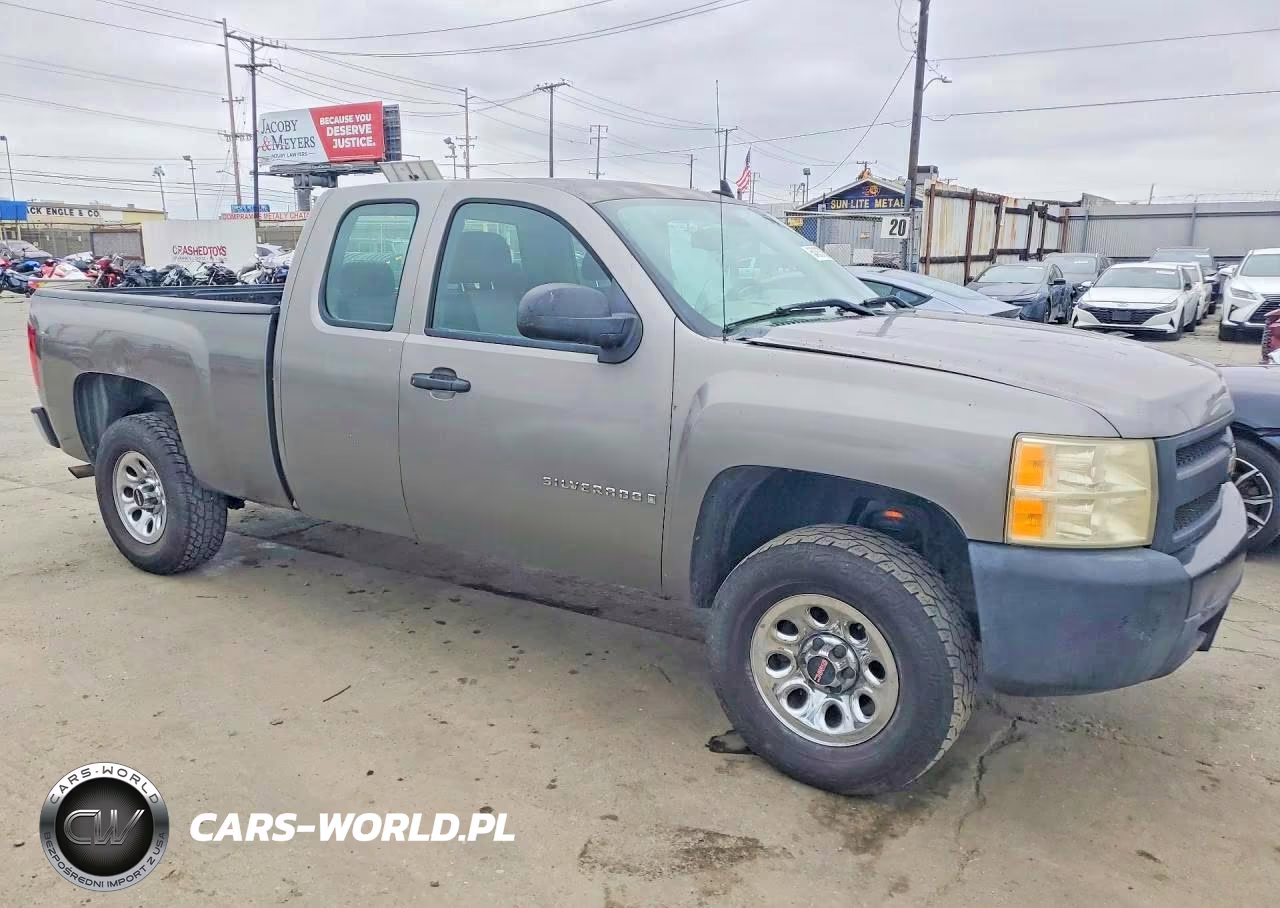 2008 Chevrolet Silverado C1500 VIN:1GCEC19X08Z112288 - 4