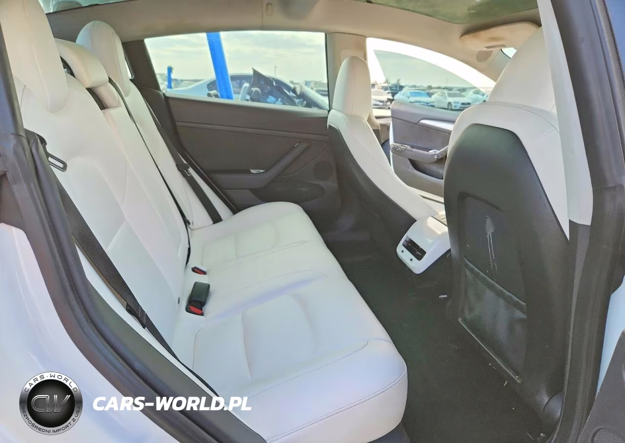 2023 Tesla Model 3 VIN:5YJ3E1EA6PF565211 - 10