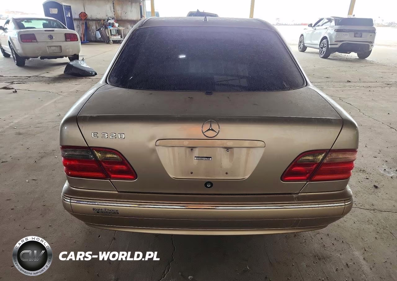 2000 Mercedes-Benz E 320 VIN:WDBJF65J6YB126837 - 6