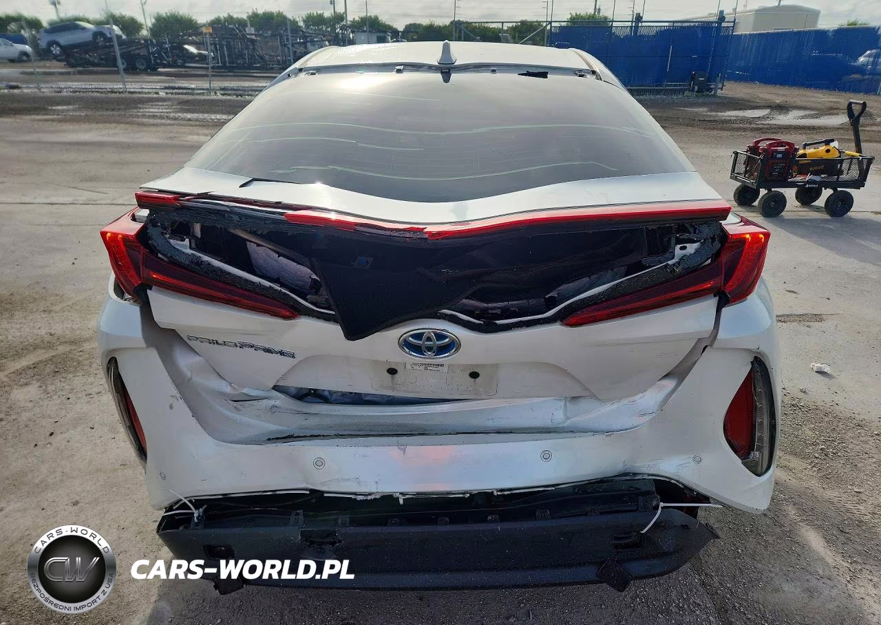 2017 Toyota Prius Prime Advanced VIN:JTDKARFP7H3034056 - 6