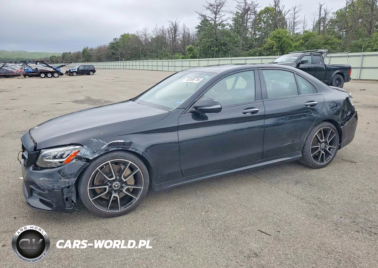 2019 Mercedes-Benz C 300