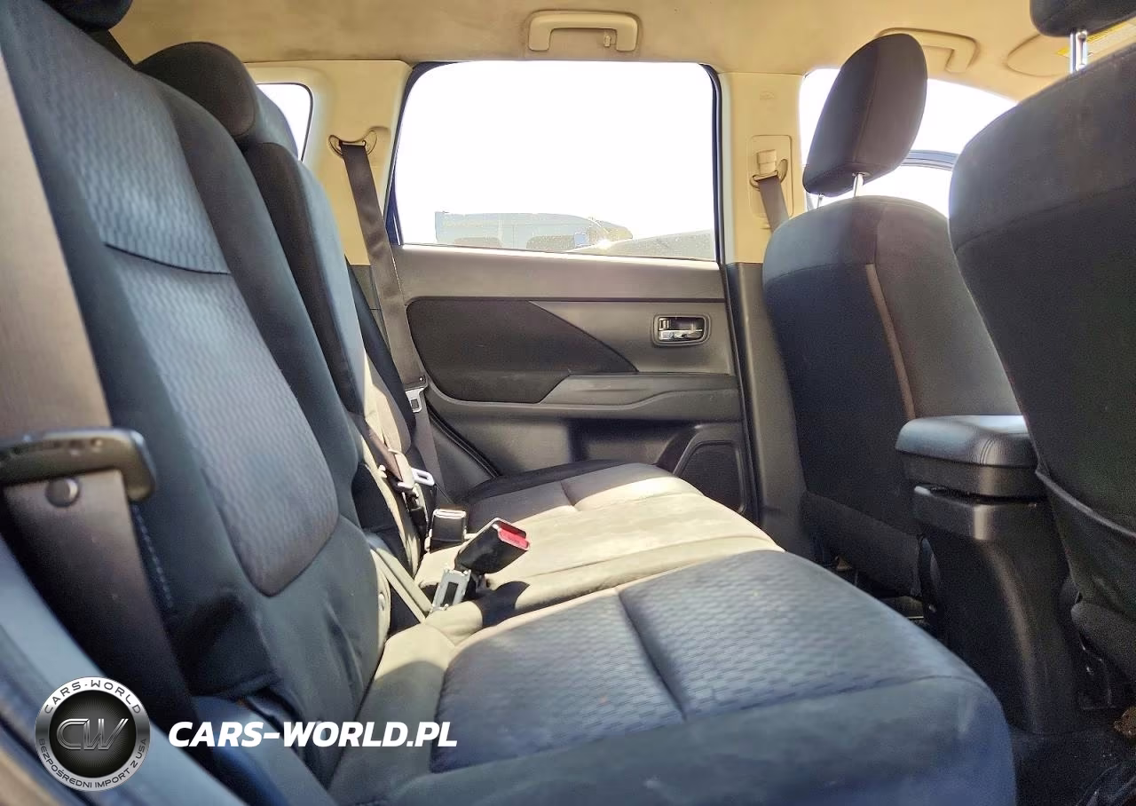 2015 Mitsubishi Outlander Es VIN:JA4AD2A31FZ003212 - 11