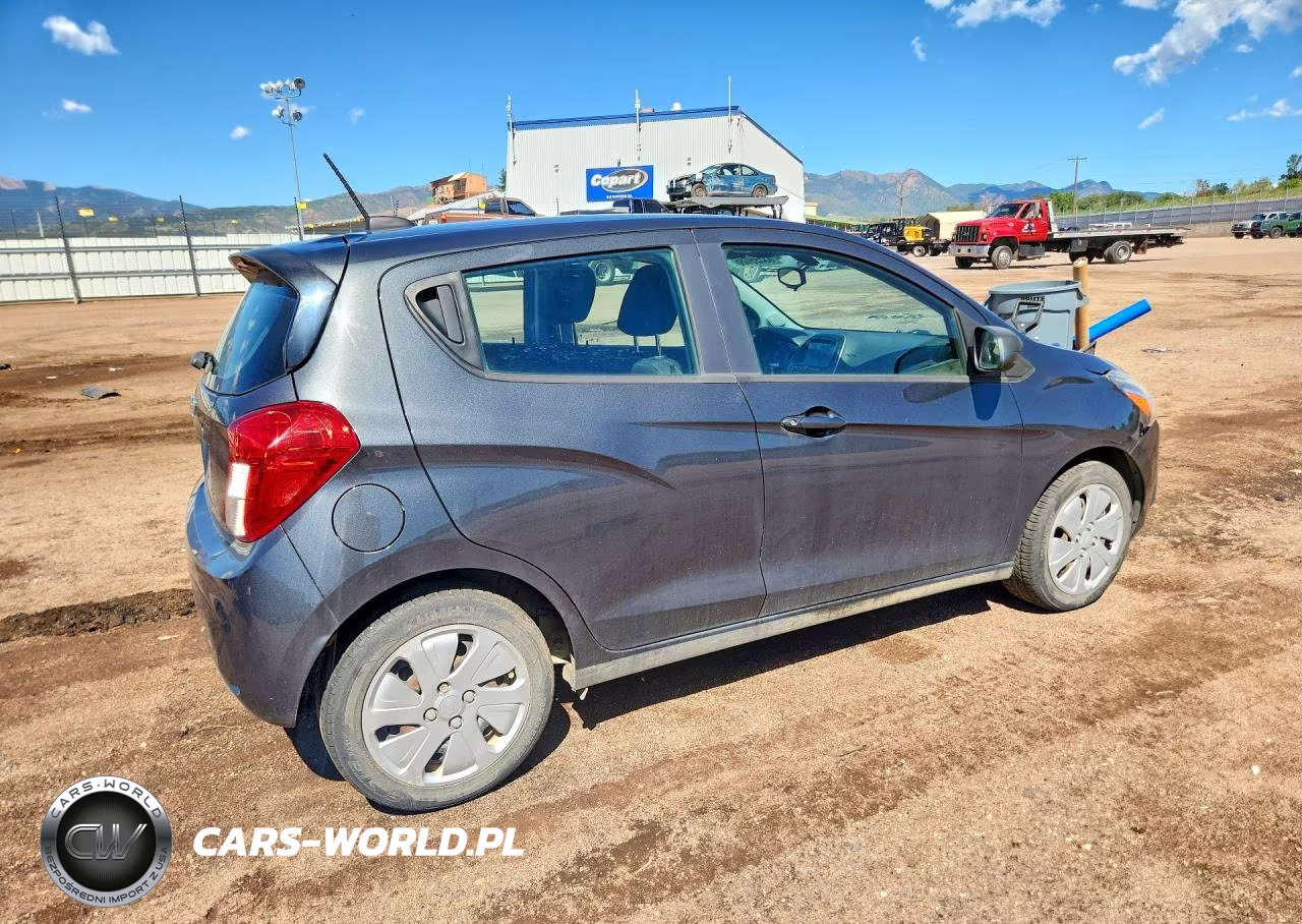 2017 Chevrolet Spark Ls VIN:KL8CB6SA2HC740104 - 3