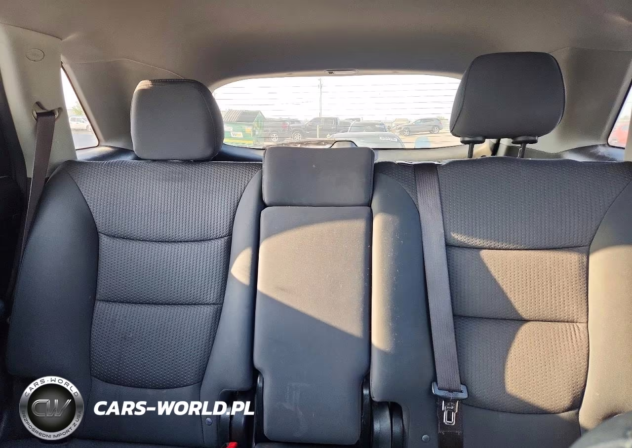 2013 Kia Sorento Lx VIN:5XYKT3A14DG325159 - 10