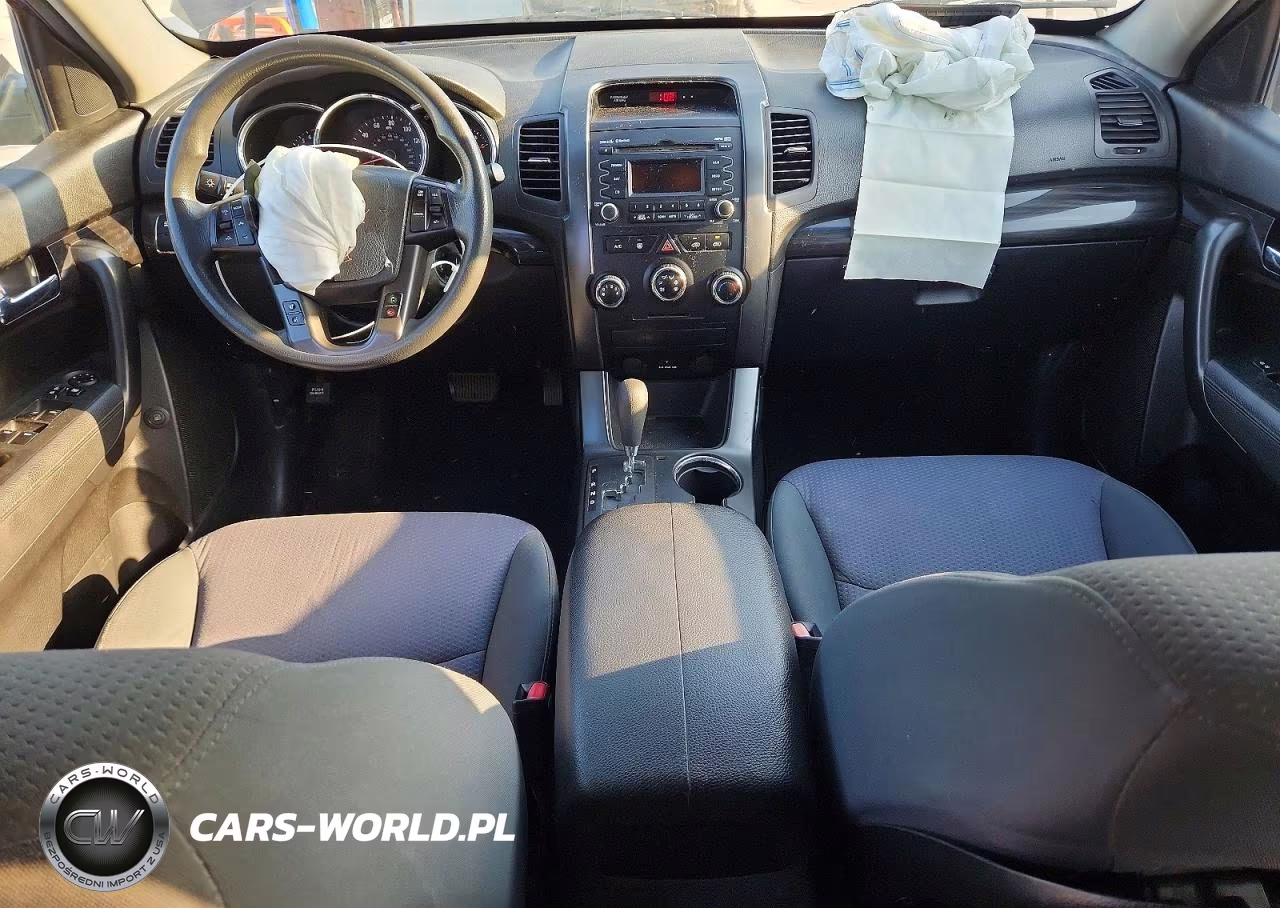 2013 Kia Sorento Lx VIN:5XYKT3A14DG325159 - 8