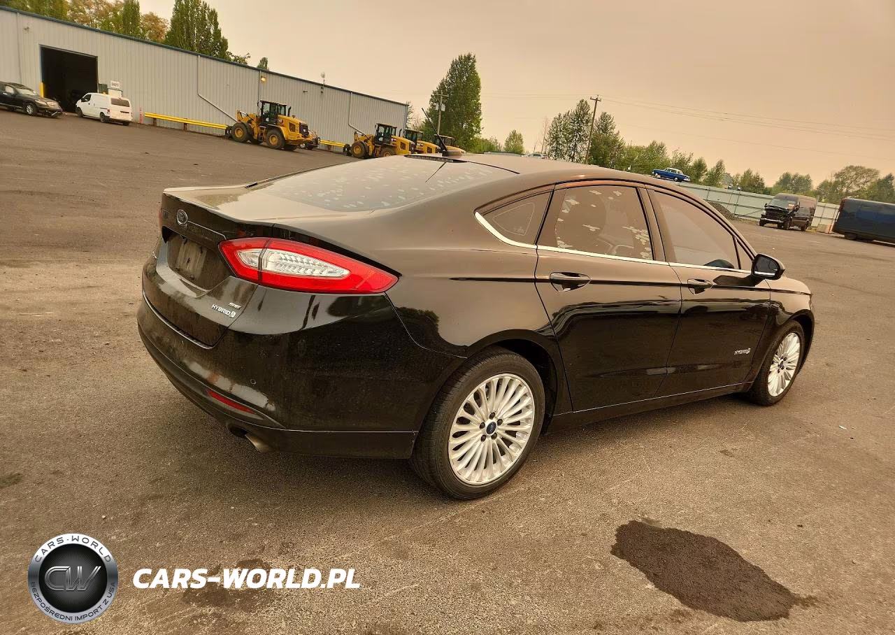 2016 Ford Fusion Se Hybrid VIN:3FA6P0LU5GR404268 - 3