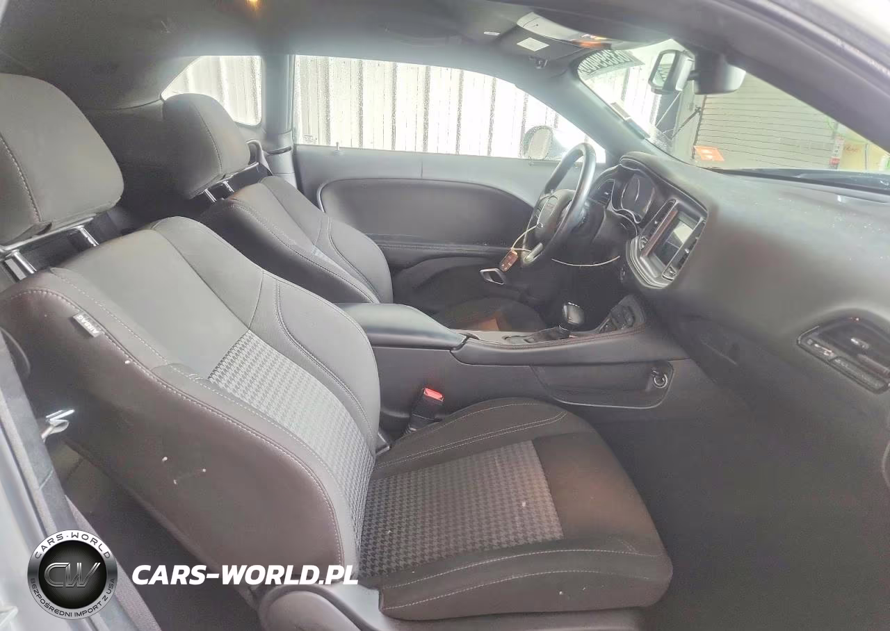 2023 Dodge Challenger Sxt VIN:2C3CDZGG6PH686418 - 10