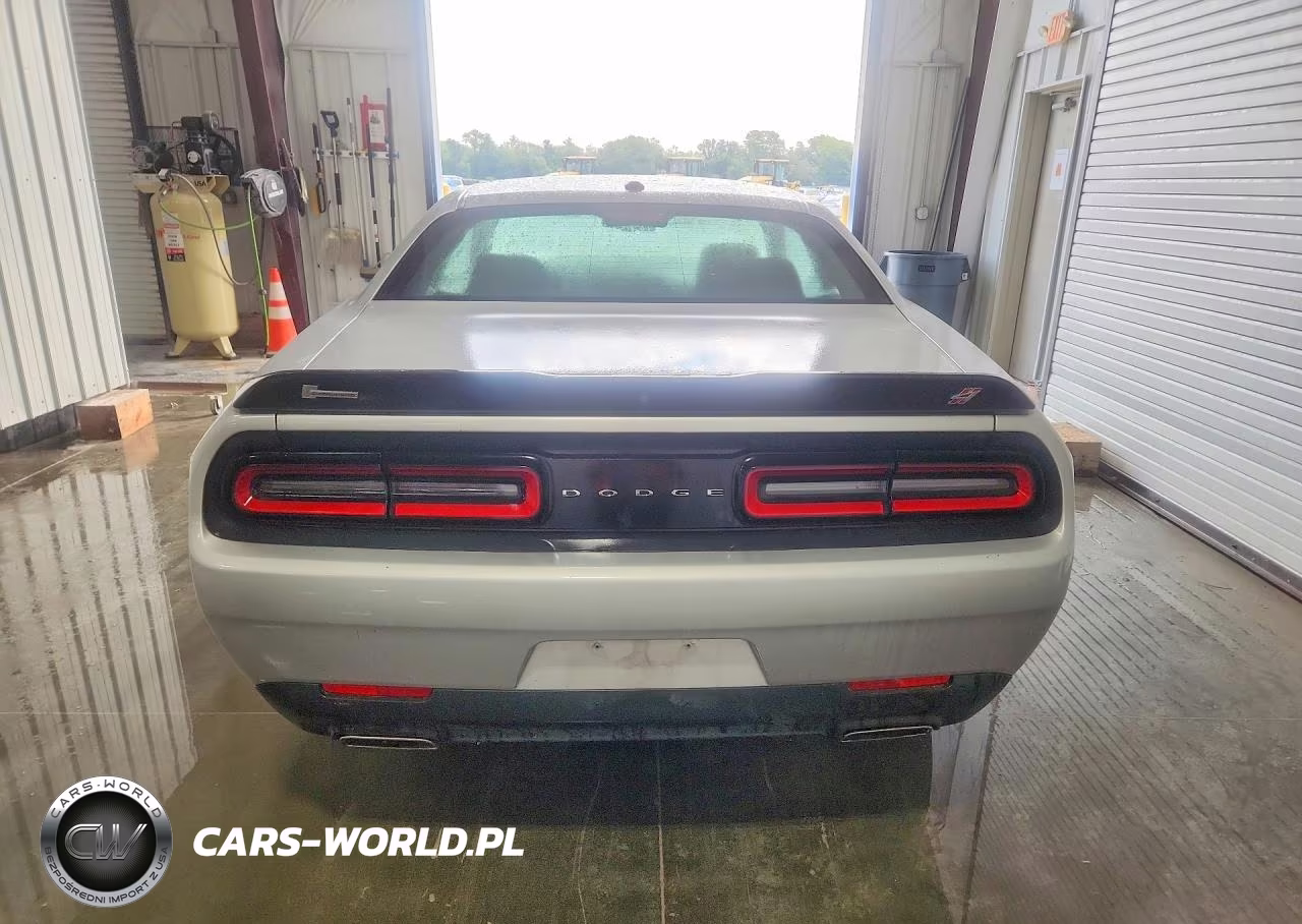 2023 Dodge Challenger Sxt VIN:2C3CDZGG6PH686418 - 6